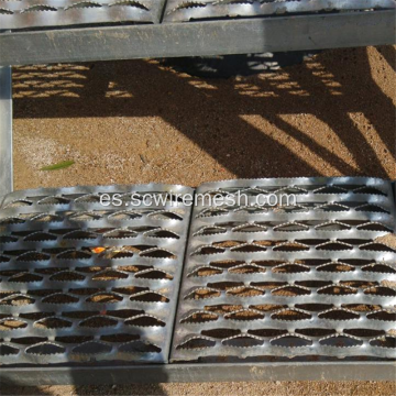 Pisada de metal perforado antideslizante / antideslizante de acero galvanizado